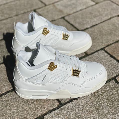 nike air jordan zwart goud|jordan 4 sneakers heren.